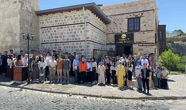 Fırat Üniversitesi öğrencileri Harput’u gezdi
