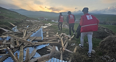 Fırtınadan Etkilenen Diyadin ilçesine Türk Kızılayı’ndan inceleme