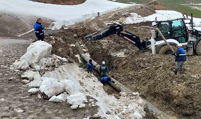 Hakkari Berçelan'daki su çalışması 3. gününde