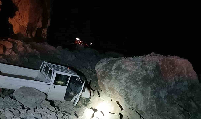 Hakkari-Çukurca karayolu ulaşıma kapandı