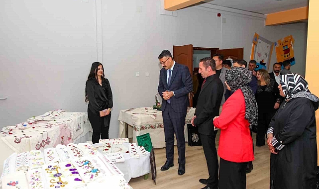 Hakkari Valisi Ali Çelik: "Kadın ne kadar güçlü olursa, toplum o kadar güçlü olur"