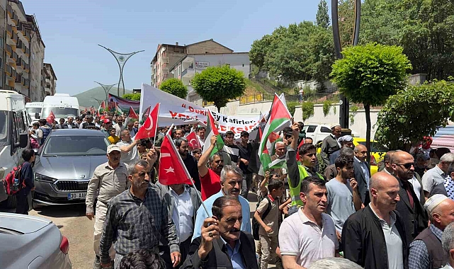 Hakkari'nin Şemdinli ilçesinde İsrail'in soykırımı kınandı