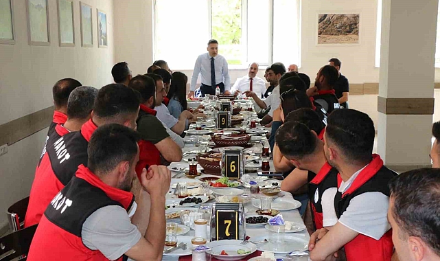 Hizan'ın gönüllü arama kurtarma ekibi eğitimini tamamladı