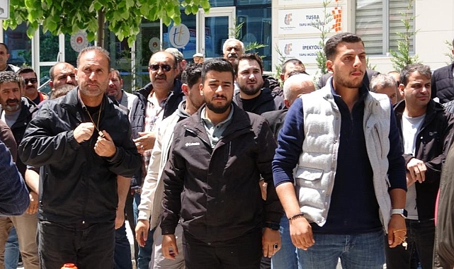 İpekyolu Belediyesinden Çıkarılan İşçilerden Düdüklü Protesto
