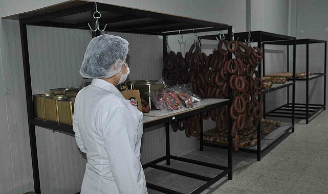Kars'ın eti raflarda yerini alıyor