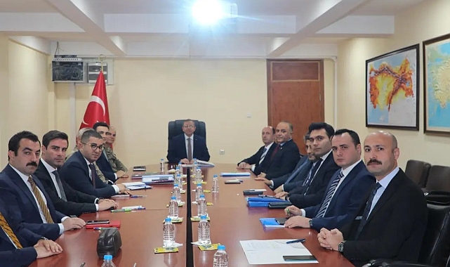 Kars'ta güvenlik ve asayiş toplantısı yapıldı