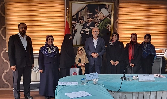 Kur'an-ı Kerim'i En Güzel Kim Okuyacak Yarışması