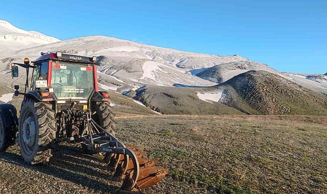 Mayıs Sonu Süphan Dağı bembeyaz örtüye büründü