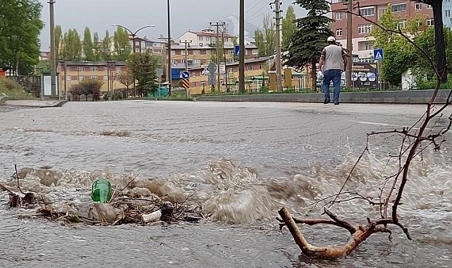 Meteorolojiden kuvvetli yağış uyarısı