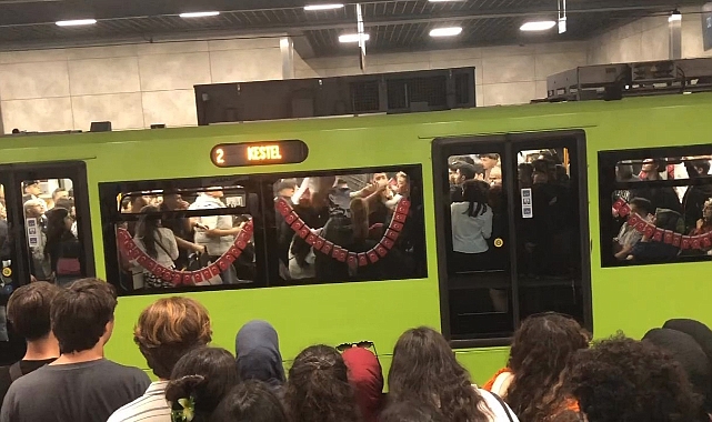 Metro vagonunu ringe çevirdiler