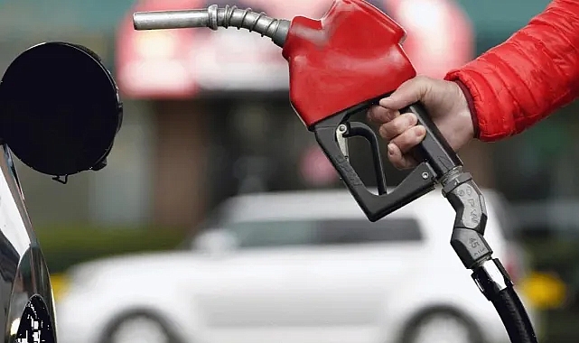 Petrol fiyatları düştü! Benzin ve motorine indirim yapılacak mı? 30 Mayıs 2024 akaryakıt fiyatları