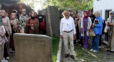 Prof. Dr. Özden; Tarihi şahsiyetlerin mezarları gün yüzüne çıkarılmalı