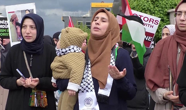 Sağlık Çalışanları Gazzeye Destek İçin Sessiz Yürüyüş Yaptı
