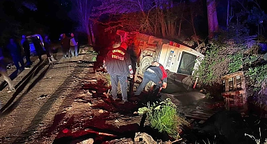 Tarım İşçilerini Taşıyan Minibüs Kaza Yaptı; 6 Yaralı