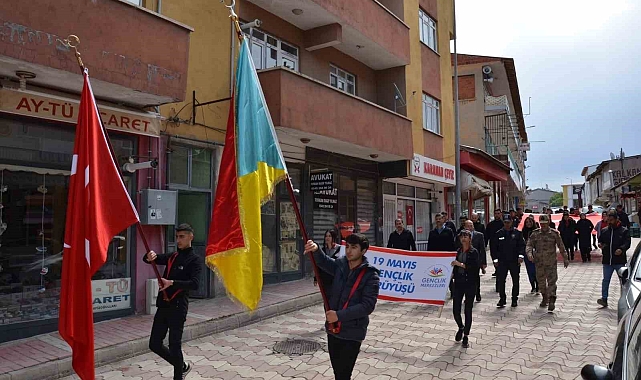 Tercan'da Gençlik Yürüyüşü yapıldı