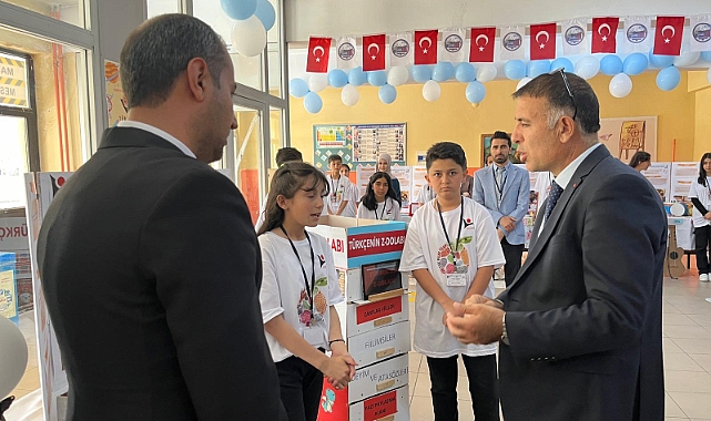TÜBİTAK 4006 Bilim Fuarı Ağrı'da bilim çoşkusu yaşatıyor