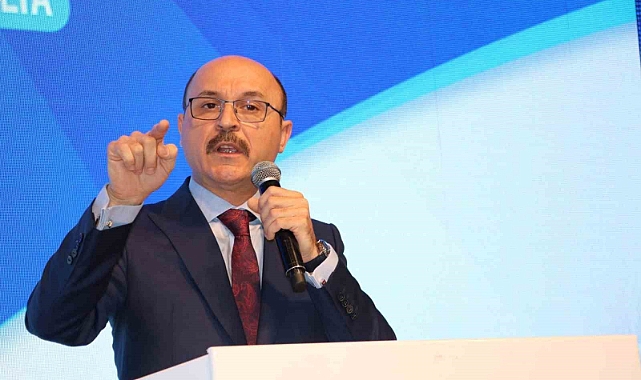 Türk Eğitim-Sen Genel Başkanı Geylan, 19 Mayıs’ı kutladı