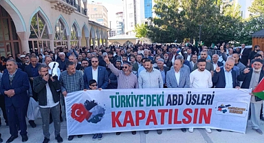 Van'da İsrail'in çadır kentteki katliamı protesto edildi