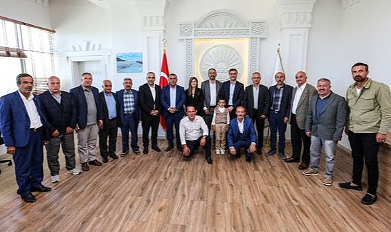 Van Eşbaşkanları İstanbul'da Ziyaretçileri Ağırladı!
