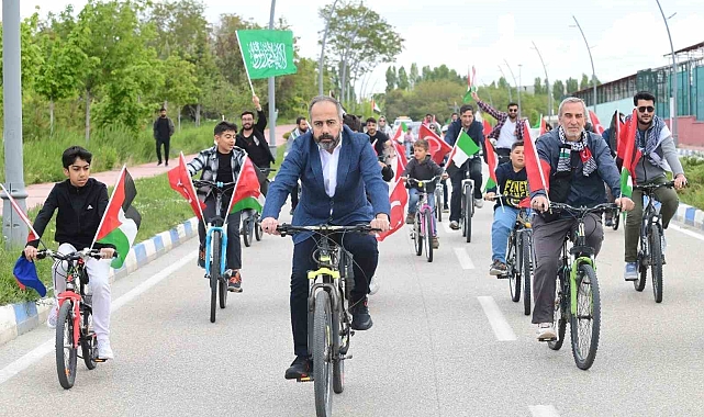 Van YYÜ öğrencileri Gazze'ye destek protestolarını sürdürüyor