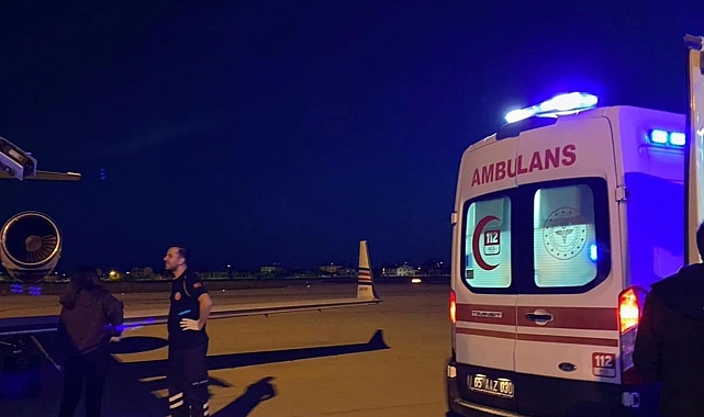 Van'da 13 yaşındaki hasta ambulans uçakla İstanbul'a sevk edildi