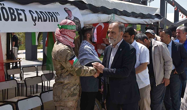 Van'da Gazze'de ölenler için temsili cenaze töreni