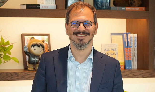 Yapay Zeka, Pazarlamacıların En Büyük Önceliği ve En Büyük Büyük Zorluğu