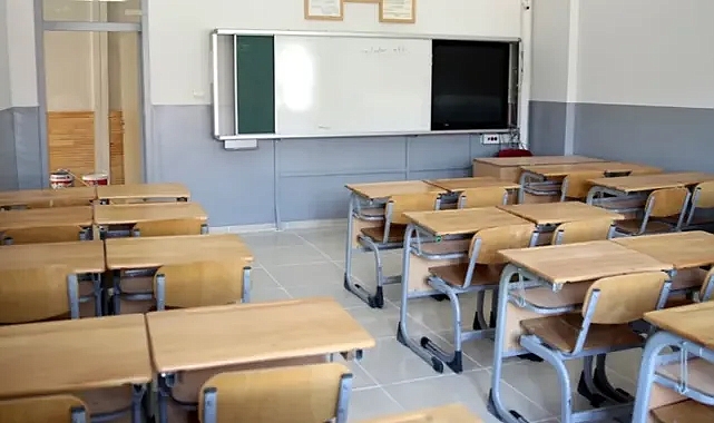 Yarın Okullar Tatil mi? 8 Mayıs Çarşamba Günü Okul Var Mı? 8 Mayıs'ta Okullar Tatil mi?
