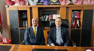 YRP Genel Başkanı Erbakan, Partisinin Ağrı'da kazandığı belediyeleri ziyaret etti(videolu haber)