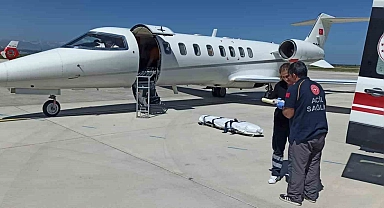 2 hasta ambulans uçakla Van'da Ankara'ya gönderildi