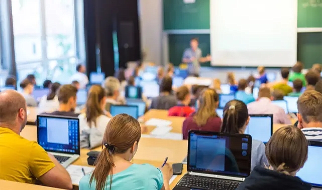 2024 Lefke Avrupa Üni. Yönetim Bilişim Sistemleri (Yüksekokul) Bölümü %50 İndirimli Taban Puan (4 Yıllık Lisans)