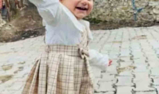3 yaşındaki melisa Balkondan düşün hayatını kaybetti