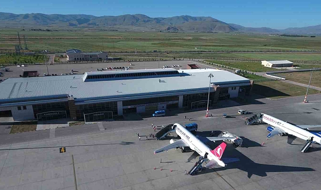 90 bini kişi uçtu Erzurum'dan bir ayda
