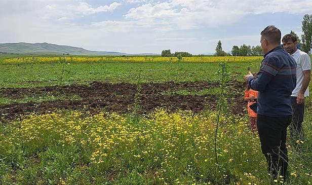 Ağrı’da meyve yetiştiricilerine eğitim verildi