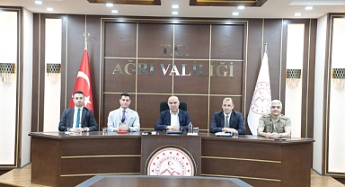 Ağrı’da muhtarlar toplantısı yapıldı