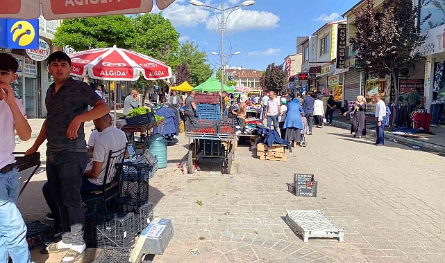 Ağrı'nın Patnos ilçesinde bayram yoğunluğu