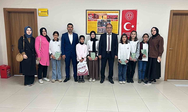 Alpaslan Kız İmam Hatip Lisesi öğrencilerinden büyük başarı