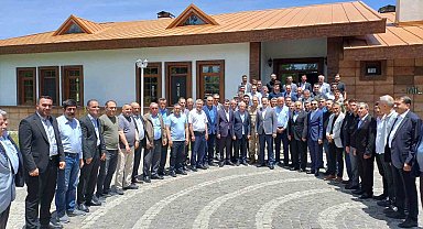 Bayramlaşma töreni Malazgirt'te