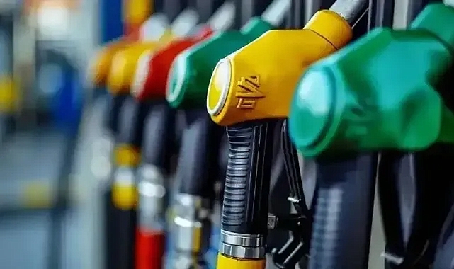 Benzine ve motorine zam!