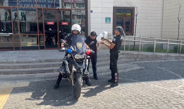 Bingöl'de 23 YKS öğrencisi, Yunus polisleri sayesinde sınava yetişti