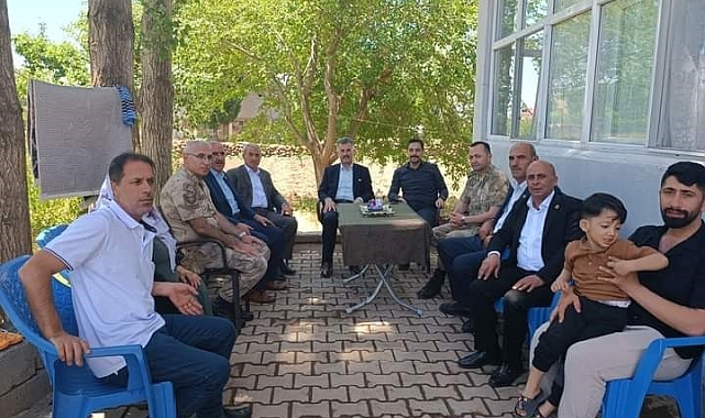 Bitlis'te kaymakam ve belediye başkanından bayram ziyaretleri