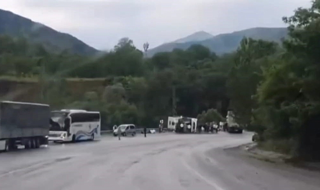 Bitlis'te Otobüs Kaza Yaptı: 2 ölü, 4'ü ağır 30 yaralı