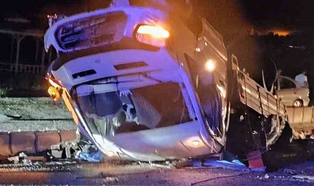 Bitlis'te trafik kazası: 2 yaralı