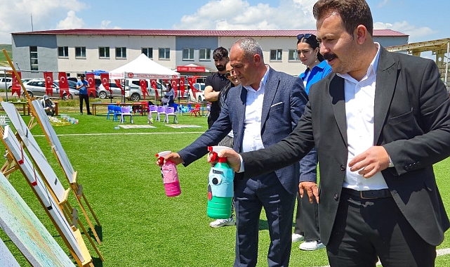 Çocuk şenliği düzenlendi Diyadin'de