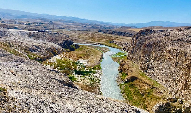 Diyadin'in saklı cenneti, eşsiz güzellikleriyle ziyaretçilerini bekliyor