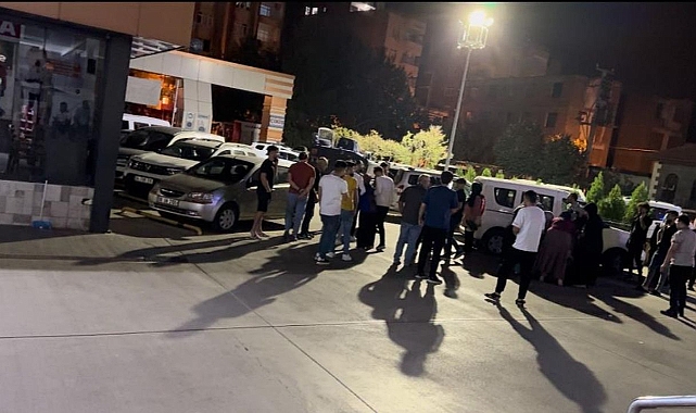 Diyarbakır'da yabancı uyruklu iki grup çatıştı, yaralılar var