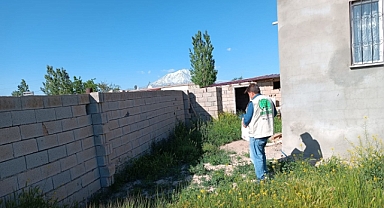 Doğubayazıt Umut Kervanı Derneği, Kurban Bayramı öncesi yardım çalışması yaptı