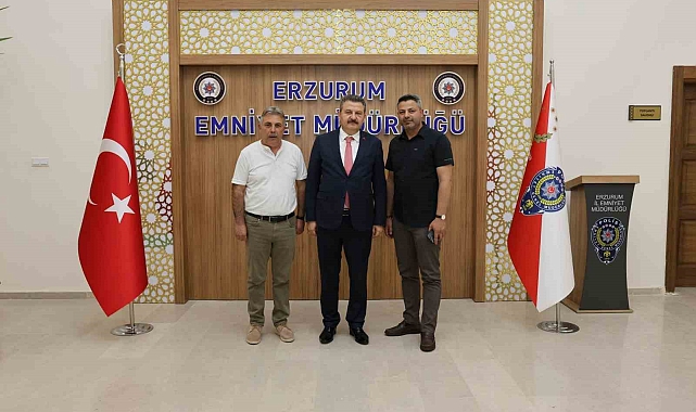 Emniyet Müdürü Yırtar'a ziyaret Türkiye Gazetesi'nden