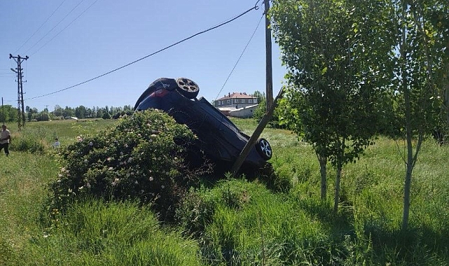 Erciş'te trafik kazası: 2 yaralı