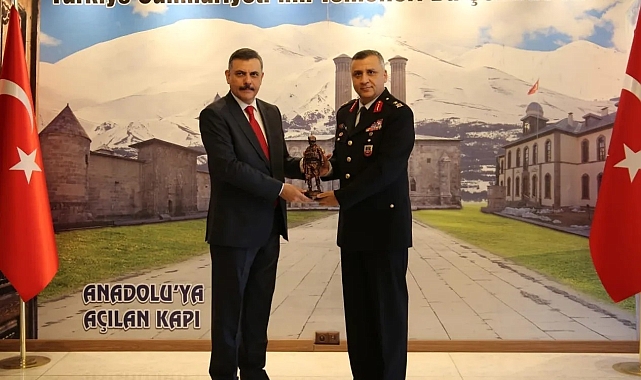 Erzurum Valisi Mustafa Çiftçi Jandarma teşkilatını makamın kabul etti